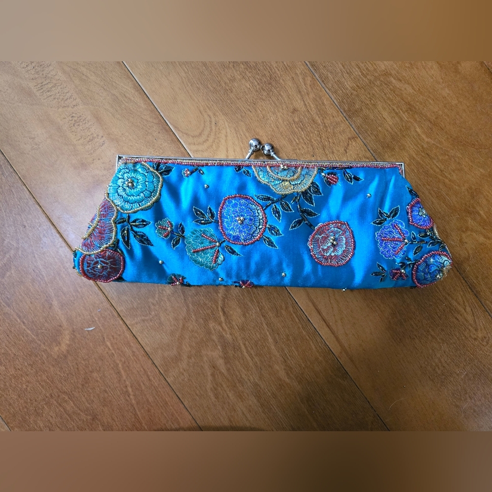 Peacock Embroidered Blue Fabric with Fringe Scarf And  With A Purse